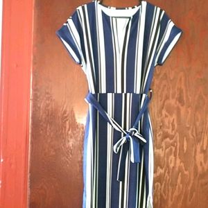 NWOT striped tie waist midi dress